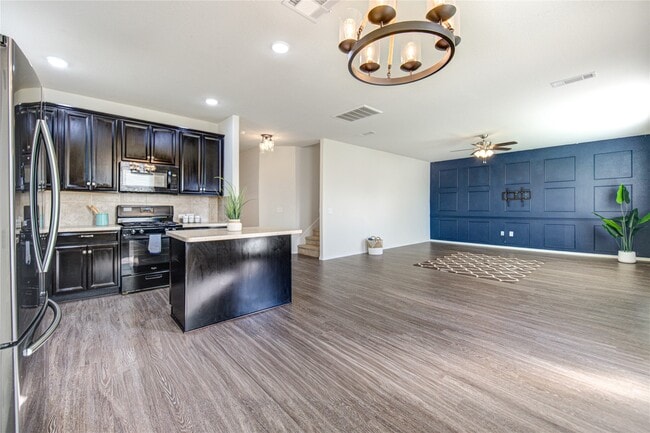 property at 5027 Brewcastle Ln