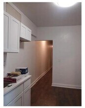 11 Lawrence St in Yonkers, NY - Building Photo - Building Photo