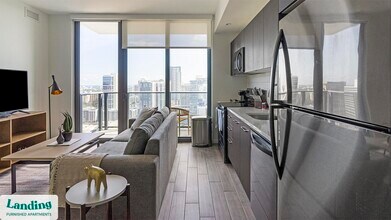 301 SW 1st Ave in Fort Lauderdale, FL - Foto de edificio - Building Photo