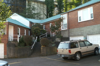 Park Avenue Gardens in Portland, OR - Foto de edificio - Building Photo