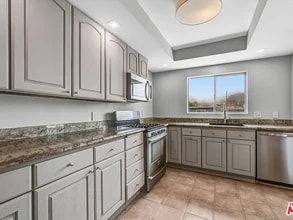 8204 Calabar Ave in Playa Del Rey, CA - Building Photo - Building Photo