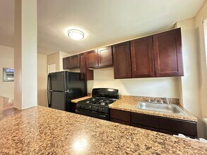 6776 Blakemore St-Unit -B in Philadelphia, PA - Building Photo - Building Photo