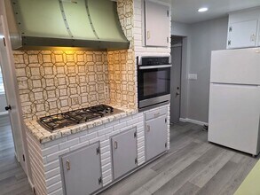 2938 Lyell Rd in Rochester, NY - Building Photo - Building Photo