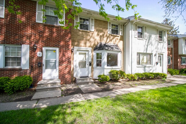 property at 2731 Glendale Ave