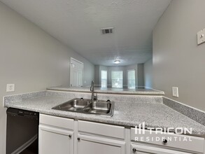 1410 Steam Engine Way NE in Conyers, GA - Building Photo - Building Photo