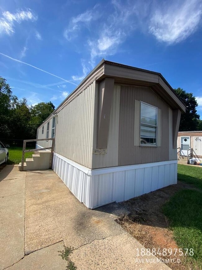 property at 2115 31st Ave Dr NE