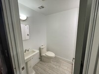 6332 Germantown Ave, Unit 3 FL in Philadelphia, PA - Building Photo - Building Photo