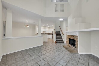 51 Stone Creek Pl in The Woodlands, TX - Building Photo - Building Photo