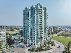Central Tower Apartments in Edmonton, AB - Building Photo - Building Photo