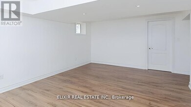 92 Enford Cres in Brampton, ON - Building Photo - Building Photo