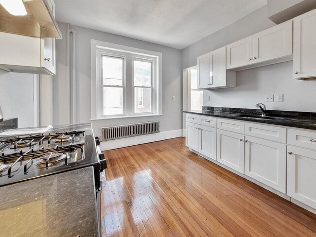 property at 3 Mt Pleasant Ave