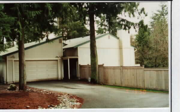 4828 NW 55th St in Gig Harbor, WA - Building Photo