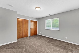 6632 Erie Rd in Derby, NY - Building Photo - Building Photo