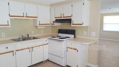 6837 Forest Ave in New Port Richey, FL - Building Photo - Building Photo