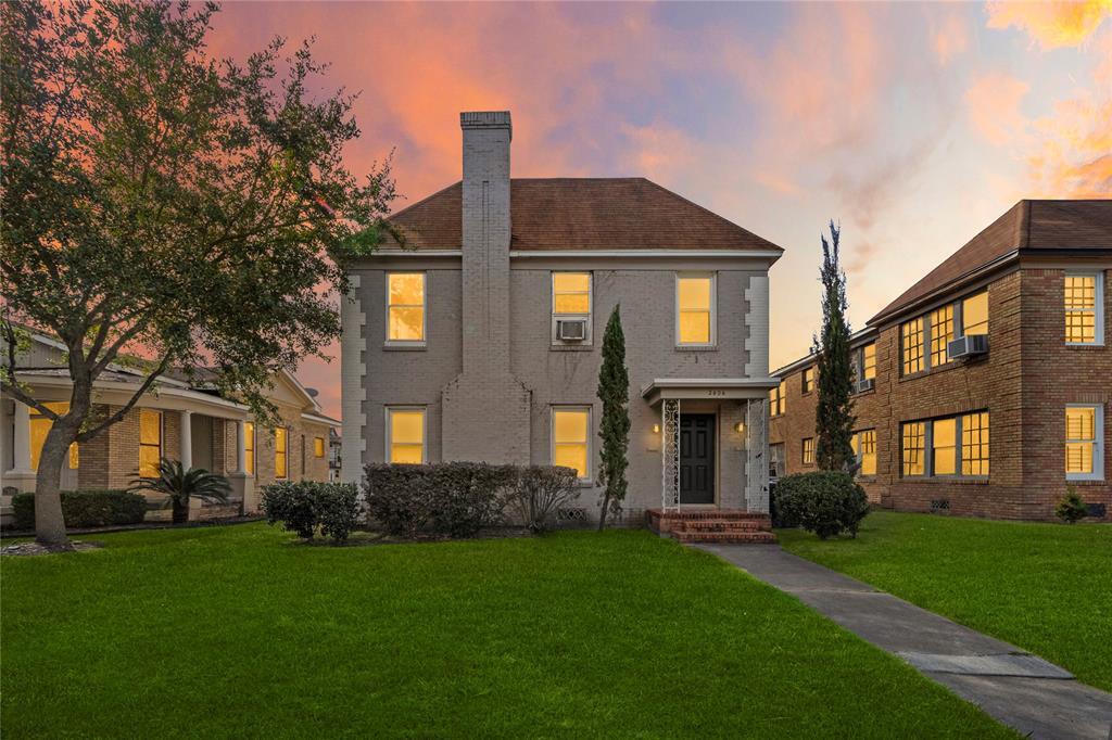 2404 Wentworth St, Unit 2 in Houston, TX - Building Photo