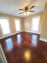 426 1/2 E Market St in Huntington, IN - Building Photo