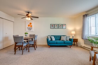 Forest Ridge Senior Community in Hales Corners, WI - Building Photo - Building Photo