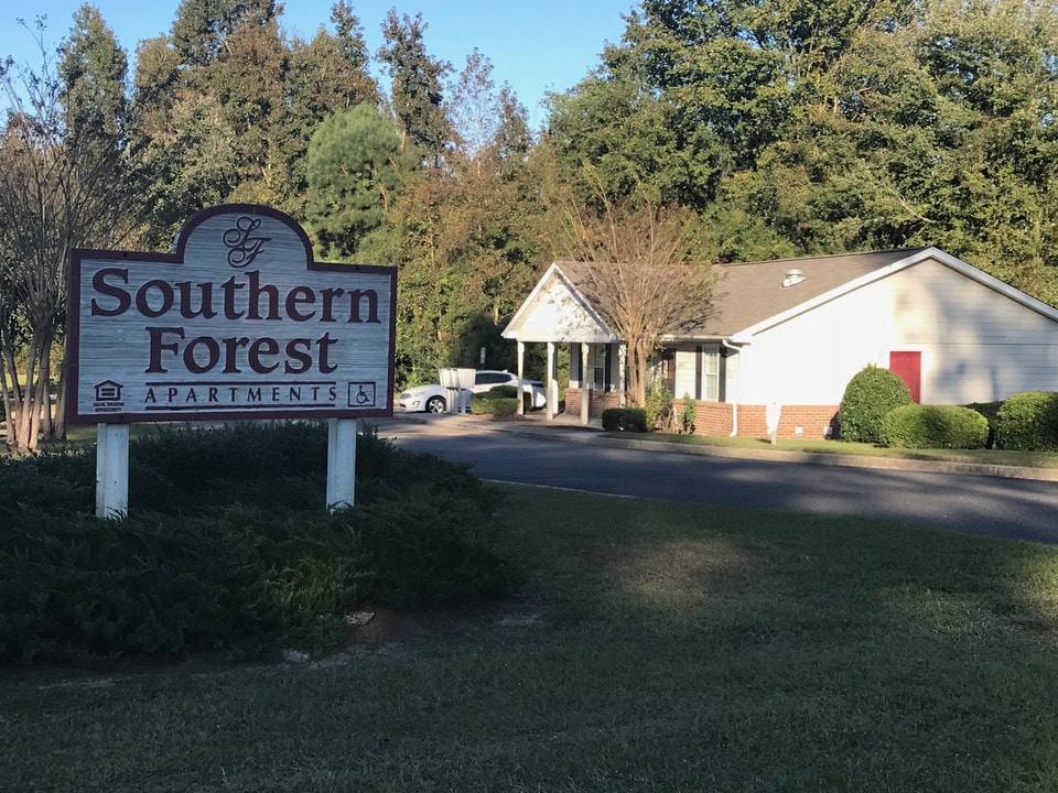 Southern Forest Apartments in Marion, SC - Building Photo