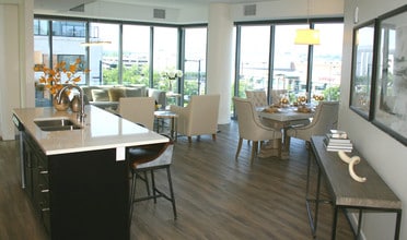 Coda in Denver, CO - Foto de edificio - Building Photo