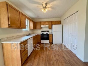 166 Mt Vernon Ln in Hurricane, WV - Building Photo - Building Photo