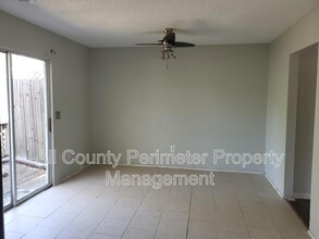 4010 Laurie Jo Dr SW in Marietta, GA - Building Photo - Building Photo