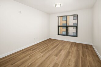 1150 J St, Unit 612 in San Diego, CA - Building Photo - Building Photo