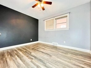 19 Perth St in St Catharines, ON - Building Photo - Building Photo