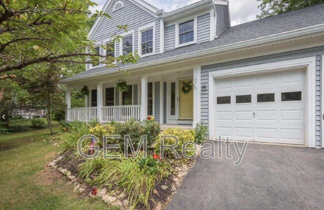 31 Puritan Pl