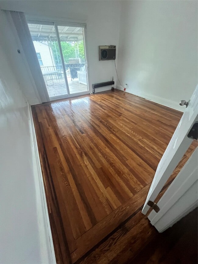 property at 276 Emerson Ave