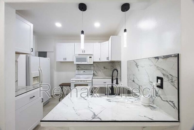 4591 Purdy Ln in West Palm Beach, FL - Building Photo - Building Photo