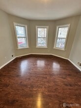 260 Amherst St in East Orange, NJ - Building Photo - Building Photo