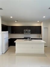 14512 SW 24th Ter in Miami, FL - Building Photo - Building Photo