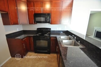 401 Baylor Dr in Vallejo, CA - Building Photo - Building Photo