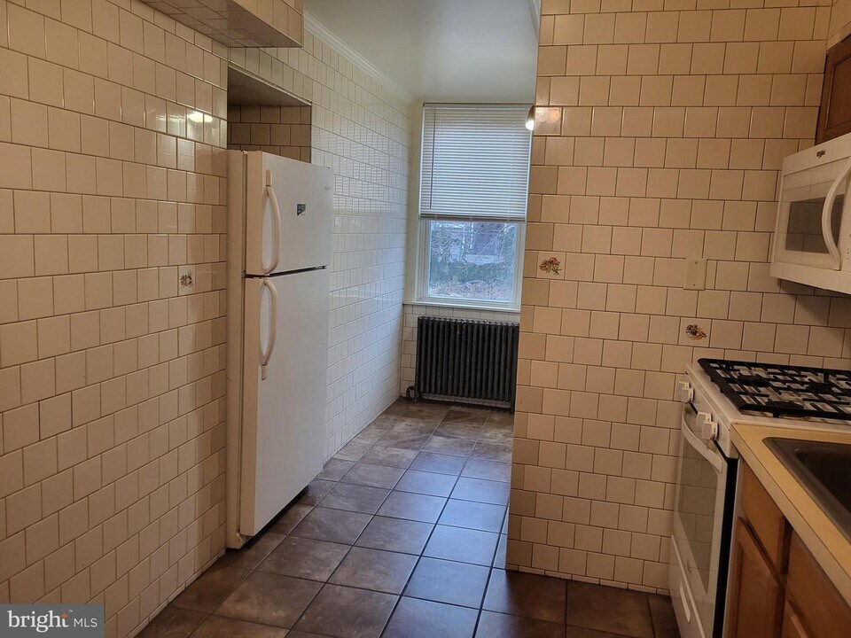 208 W 28th St-Unit -1 in Wilmington, DE - Building Photo