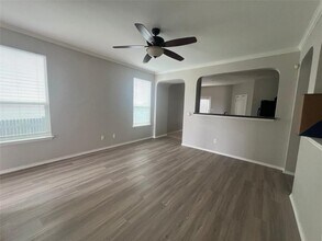 510 New Bridge Dr in Kyle, TX - Building Photo - Building Photo