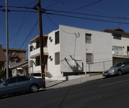 923 Centennial St in Los Angeles, CA - Building Photo - Building Photo