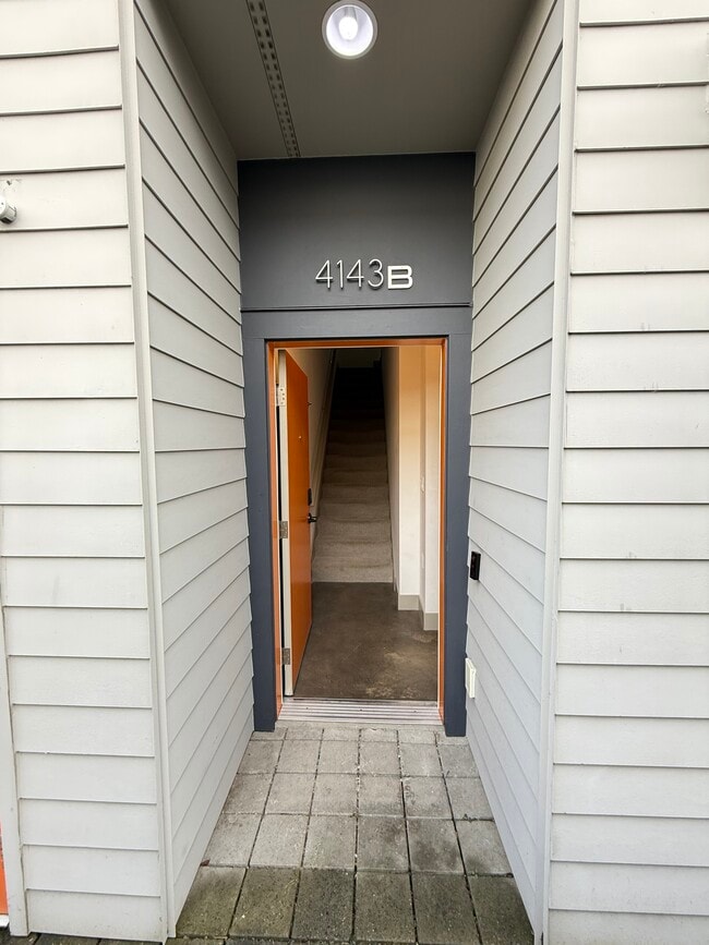 4143 California Ave SW in Seattle, WA - Building Photo - Building Photo