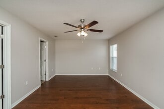 10508 Goshawk Pl, Unit 1092E in Riverview, FL - Building Photo - Building Photo