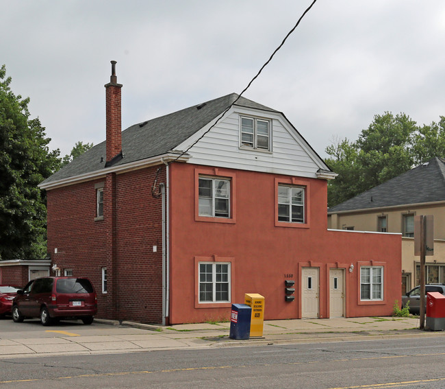 1550 Main St W in Hamilton, ON - Building Photo - Building Photo