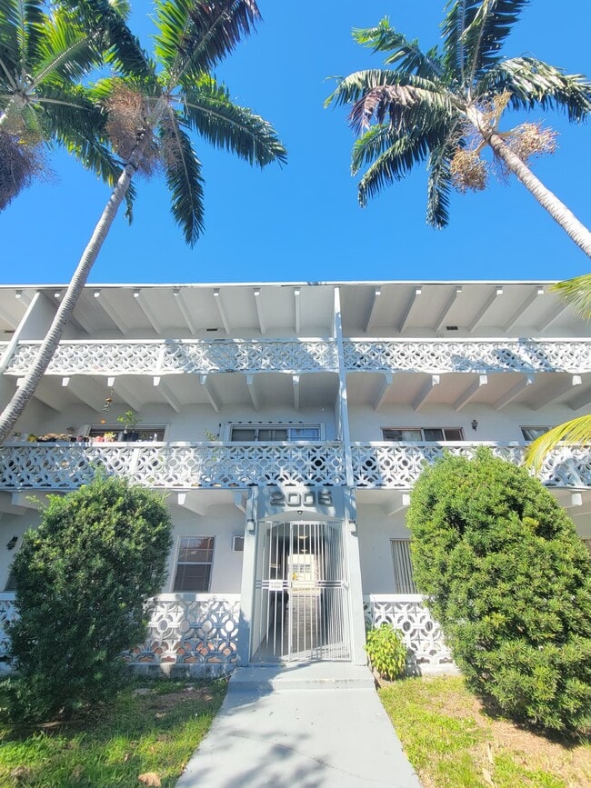 property at 2005 Sans Souci Blvd