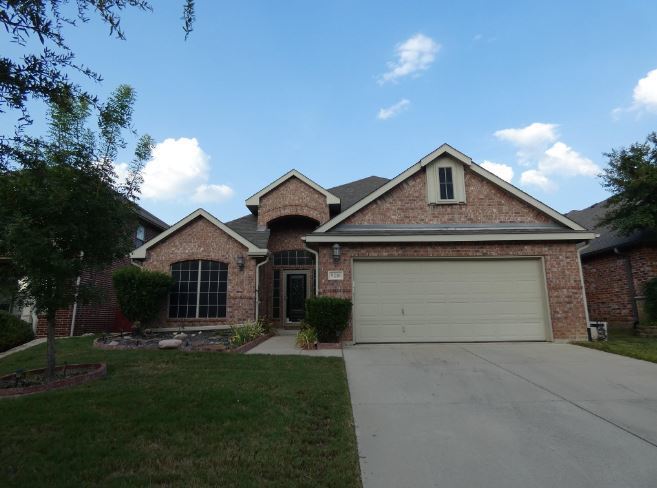 9216 Niles Ct in Fort Worth, TX - Building Photo
