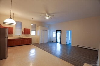 1116 NY-28 in Kingston, NY - Building Photo - Building Photo