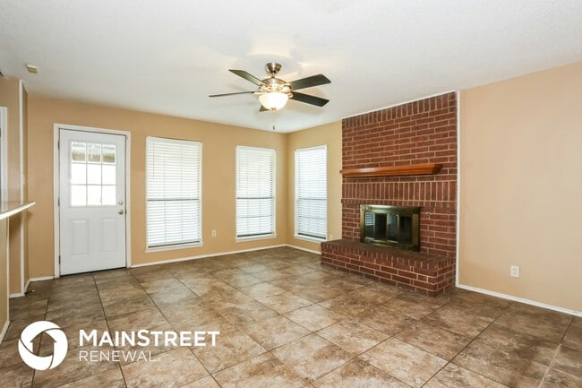 4149 Stinwick Ln in Grand Prairie, TX - Building Photo - Building Photo