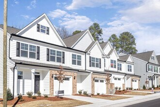 335 Marbella Grove Ct in Durham, NC - Building Photo - Building Photo