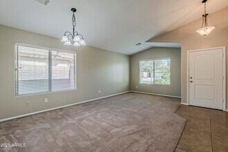 7358 N 72nd Ave in Glendale, AZ - Building Photo - Building Photo