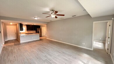 3276 London Ave in Deltona, FL - Building Photo - Building Photo