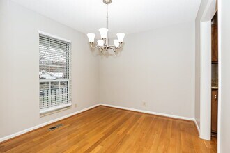 1444 Hunters Branch Rd in Nashville, TN - Foto de edificio - Building Photo