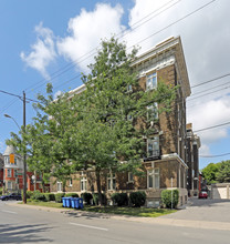 Herkimer Apartments in Hamilton, ON - Building Photo - Building Photo