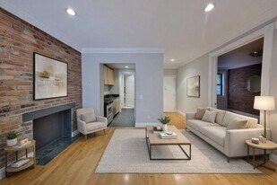 40 Avenue B in New York, NY - Building Photo