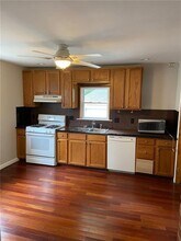 9 Pinehurst Ave in Providence, RI - Foto de edificio - Building Photo